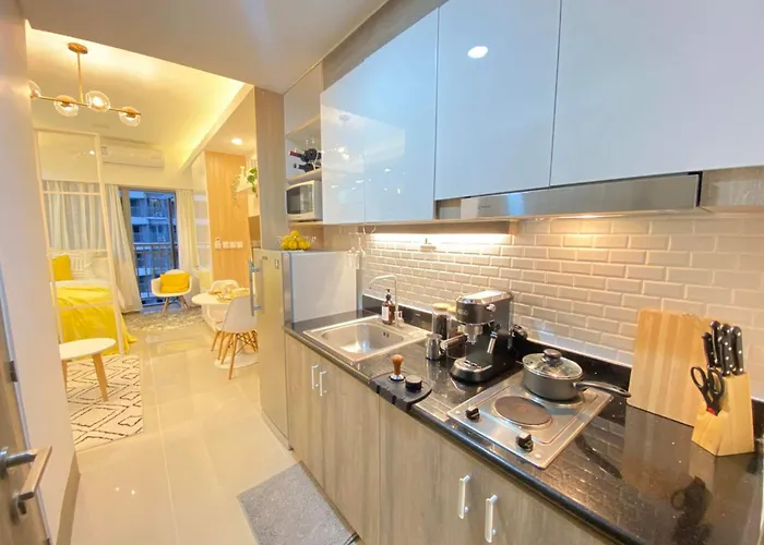 Apartment 1br W/ Balcony Near Megamall: The Admiral's Lounge