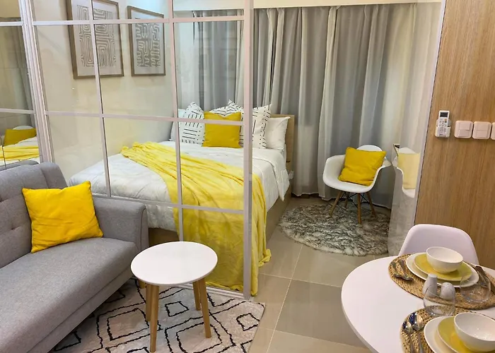 Apartment 1br W/ Balcony Near Megamall: The Admiral's Lounge *