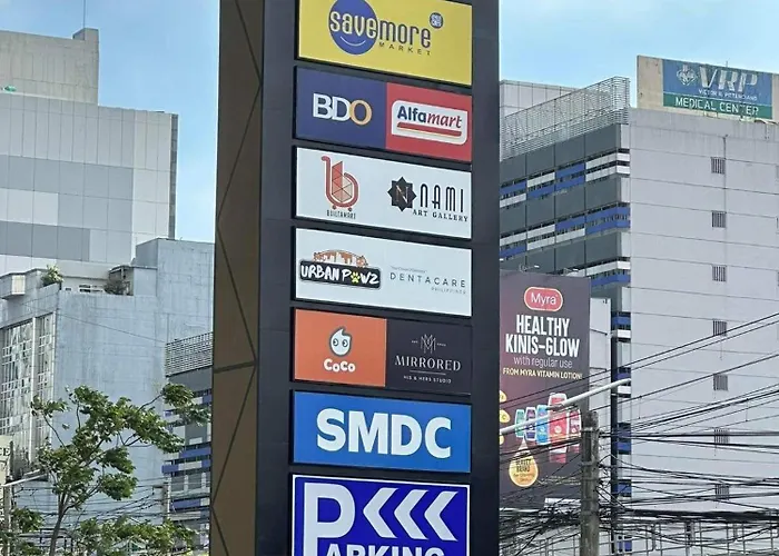 1br W/ Balcony Near Megamall: The Admiral's Lounge